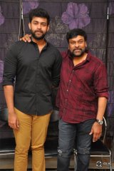 Chiranjeevi Felicitates Tholi Prema Movie Team at His Home